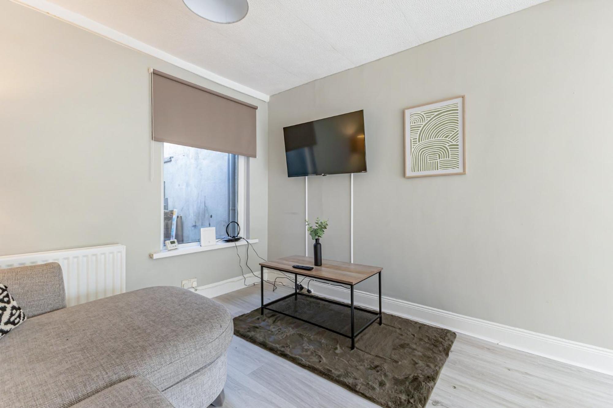 Snug Central Belfast Home, 2 Minutes From Ormeau Park! Exterior foto
